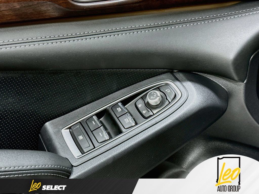 Used 2023 Subaru Ascent Touring AWD/4WD image 21
