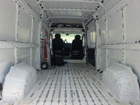 Used 2021 RAM ProMaster 2500 image 9