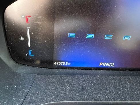 Used 2024 Ford Escape ST-Line w/ Tech Pack #1 AWD/4WD image 5