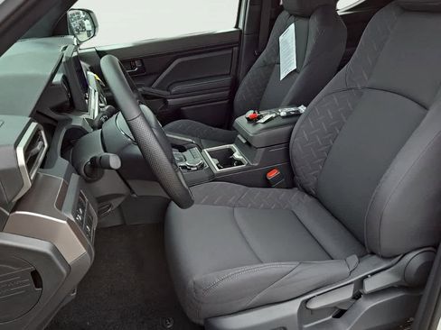 Used 2024 Toyota Tacoma SR5 image 17