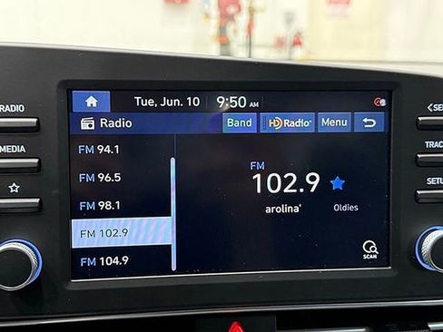 Used 2022 Hyundai Elantra SEL w/ Cargo Package image 30