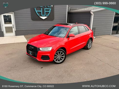 Used 2017 Audi Q3 2.0T Prestige AWD/4WD image 2