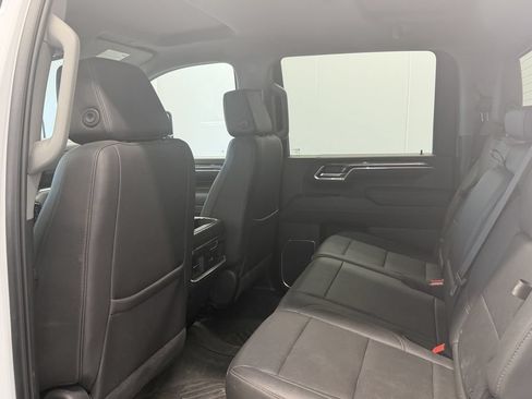 Used 2024 Chevrolet Silverado 3500 LTZ w/ LTZ Plus Package AWD/4WD image 18