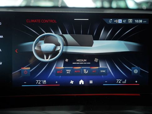 New 2026 BMW X1 xDrive28i w/ Technology Package image 18