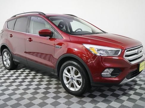 Used 2018 Ford Escape SE AWD/4WD image 8