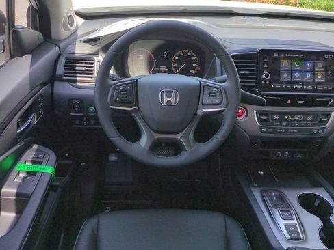New 2026 Honda Ridgeline RTL image 14