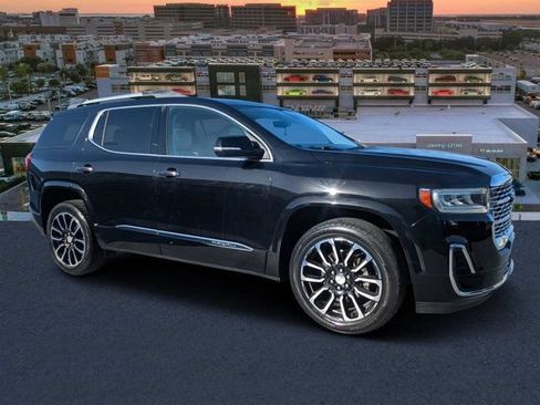 Used 2020 GMC Acadia Denali w/ Technology Package FWD image 1