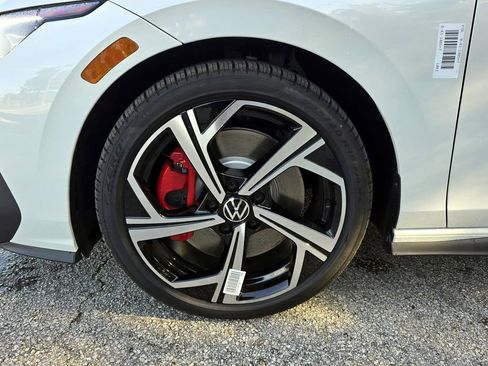 New 2026 Volkswagen GTI SE image 8