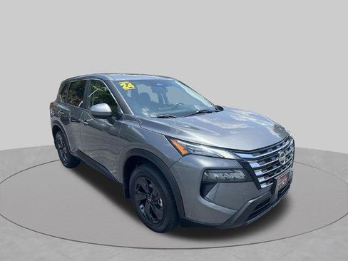 Certified 2024 Nissan Rogue SV AWD/4WD image 1