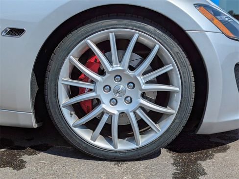 Used 2016 Maserati GranTurismo Sport image 43