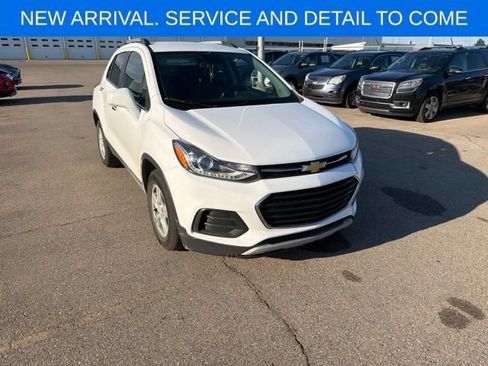 Used 2018 Chevrolet Trax LT w/ Driver Confidence Package FWD image 6