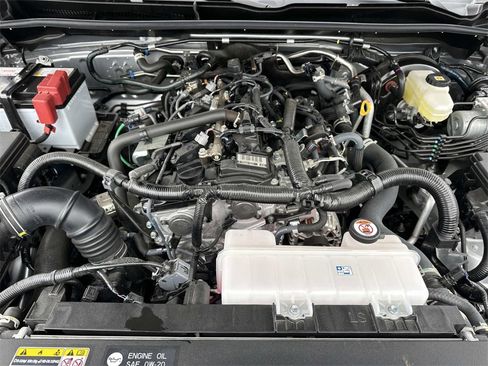 Certified 2025 Toyota 4Runner SR5 image 11