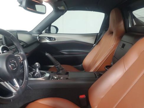 Used 2023 MAZDA MX-5 Miata Grand Touring w/ Weather Package RWD image 15