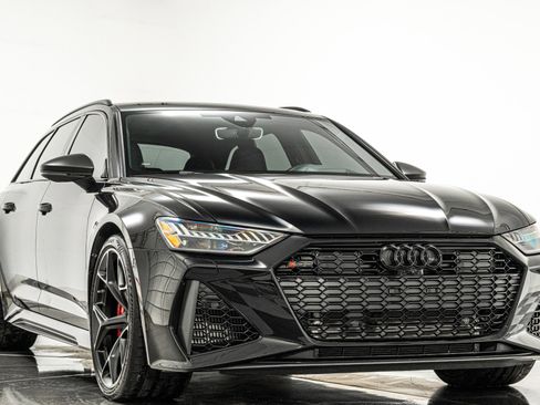 Used 2025 Audi RS 6 performance image 3
