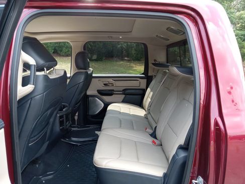 Used 2019 RAM 1500 Limited AWD/4WD image 28