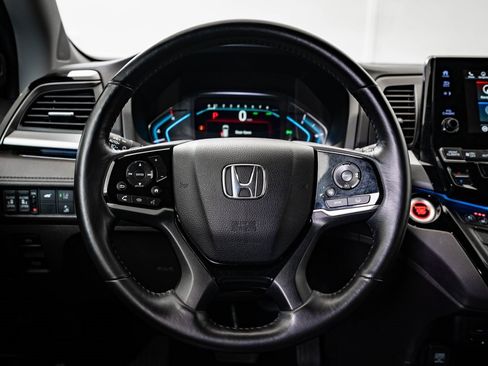 Used 2018 Honda Odyssey Elite image 42
