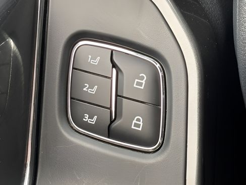 Used 2023 Ford F150 Lariat w/ Equipment Group 502A High AWD/4WD image 27