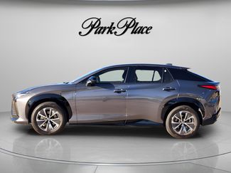 Used 2024 Lexus RZ 300e Premium w/ Accessory Package (Z1) video 2