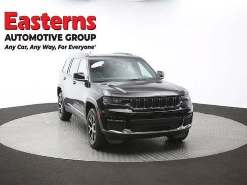 Used 2024 Jeep Grand Cherokee L Limited w/ Luxury Tech Group II AWD/4WD image 53