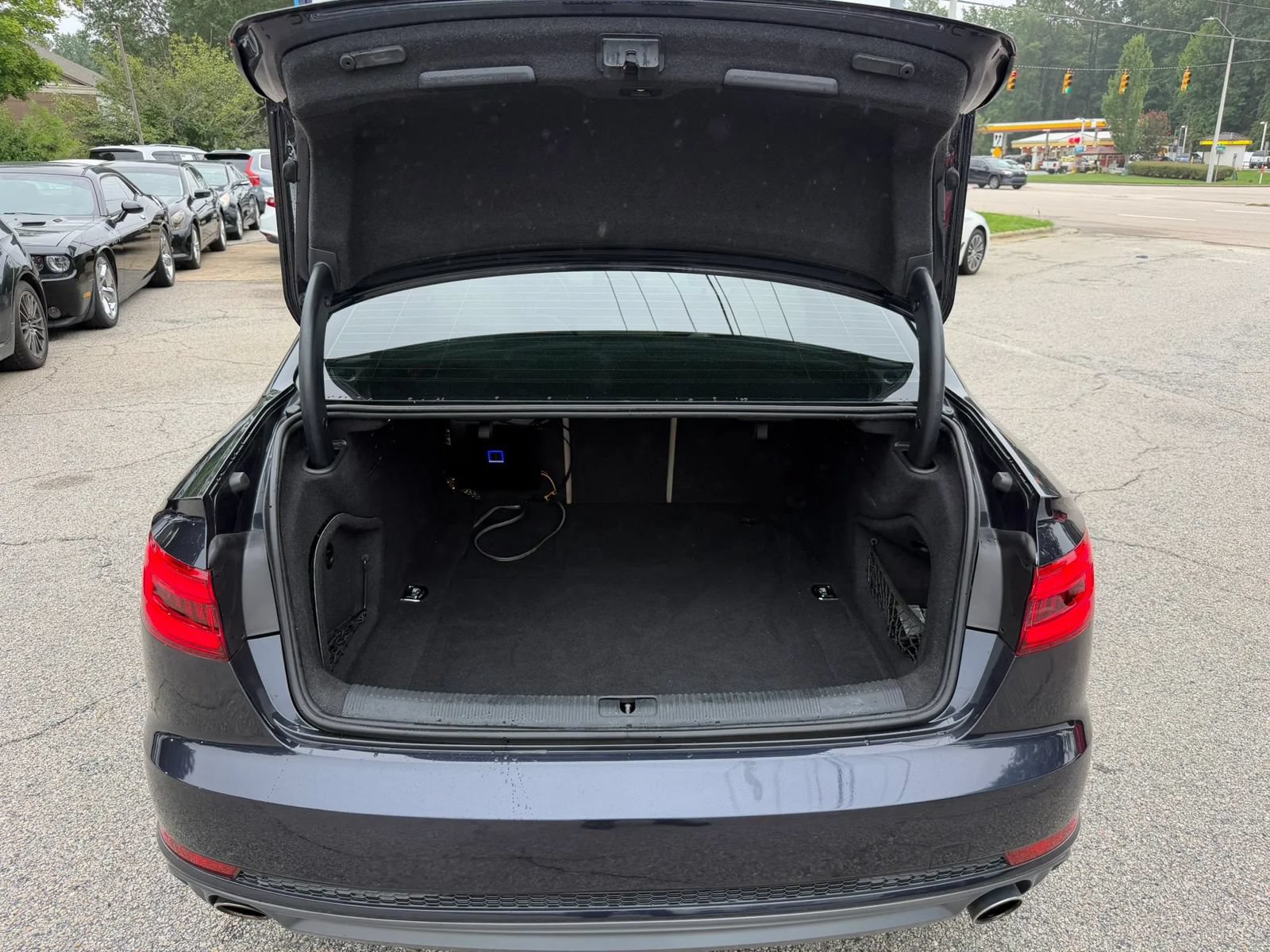 Used 2017 Audi A4 2.0T Ultra Premium w/ Convenience Package FWD image 30