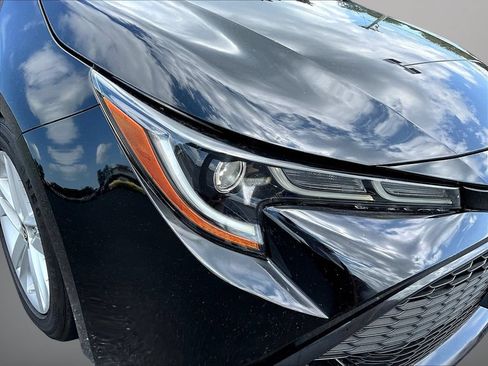Used 2019 Toyota Corolla SE w/ SE Option Package FWD image 30