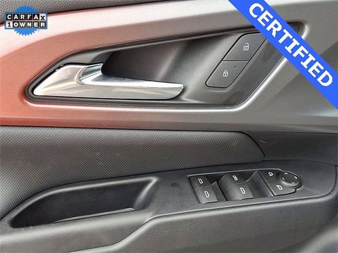 Certified 2024 Chevrolet Equinox EV RS image 12