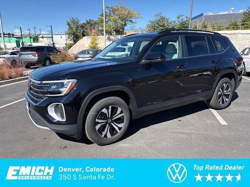 New 2026 Volkswagen Atlas SE image 1