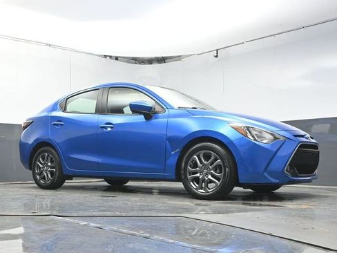 Used 2019 Toyota Yaris LE image 28