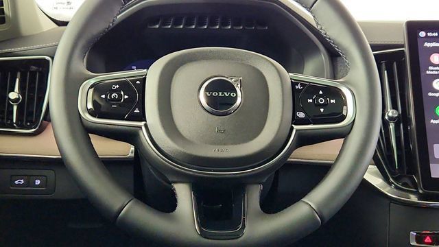 New 2026 Volvo XC90 T8 Plus w/ Protection Package AWD/4WD image 24