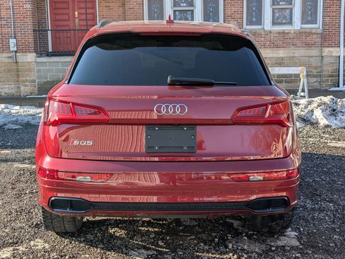 Used 2019 Audi SQ5 Premium Plus w/ Premium Plus Package image 4