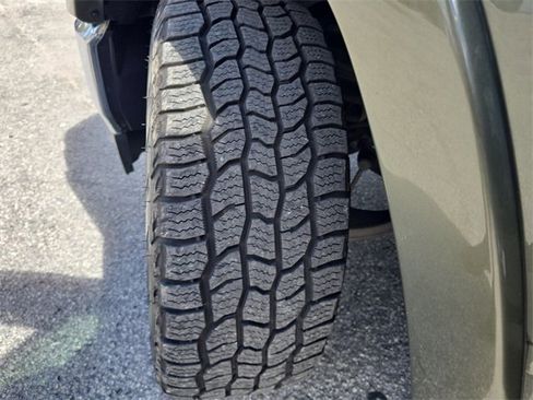 Certified 2021 RAM 1500 Laramie image 29