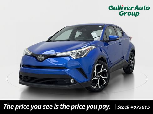 Used 2019 Toyota C-HR XLE FWD image 1