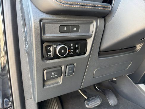 Certified 2024 Ford Expedition Max Platinum AWD/4WD image 27
