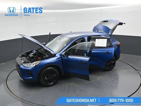 Used 2023 Ford Escape Active AWD/4WD image 51