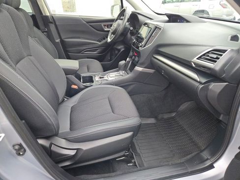 Certified 2023 Subaru Forester Premium image 7