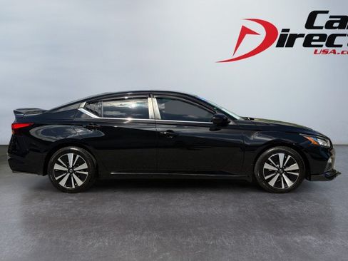 Used 2021 Nissan Altima 2.5 SV FWD image 9