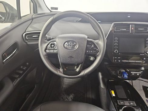 Used 2022 Toyota Prius FWD image 14