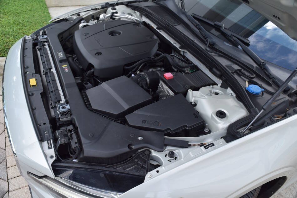 Used 2019 Volvo S60 T5 Momentum w/ Multimedia Package FWD image 92