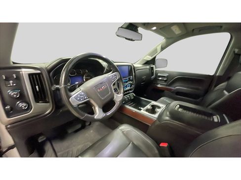Used 2018 GMC Sierra 1500 SLT image 11