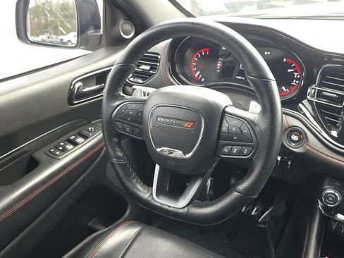 Used 2023 Dodge Durango GT image 29