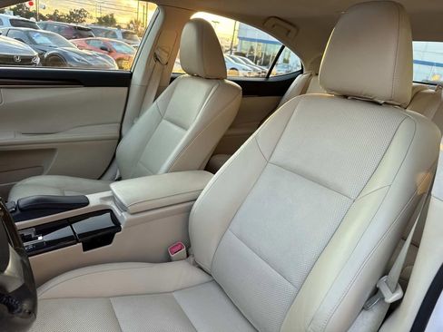 Used 2015 Lexus ES 350 image 17