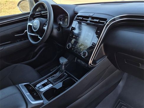 Used 2023 Hyundai Tucson SEL image 12