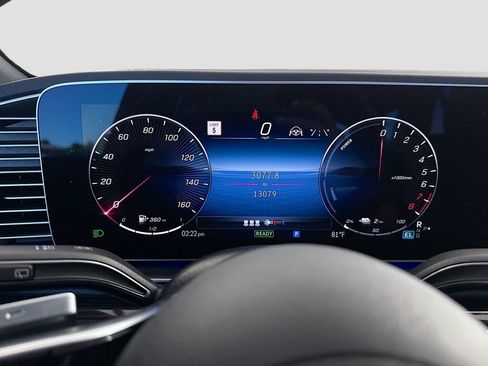 Certified 2025 Mercedes-Benz GLE 450e 4MATIC image 34