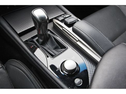 Used 2017 Lexus GS 350 F Sport RWD image 32
