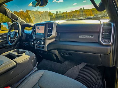 Certified 2022 RAM 1500 Big Horn image 41