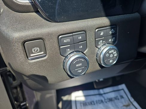 Used 2023 GMC Sierra 1500 SLT w/ SLT Premium Package AWD/4WD image 19