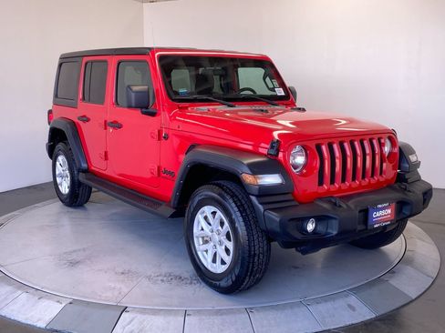 Used 2023 Jeep Wrangler Unlimited Sport AWD/4WD image 7