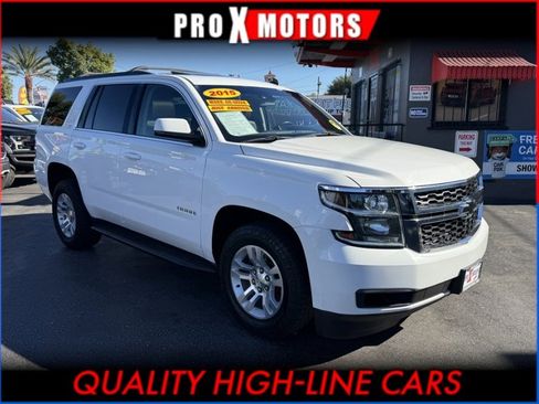 Used 2015 Chevrolet Tahoe LT image 1