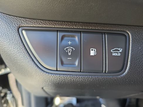 Used 2023 Genesis G70 3.3T w/ Sport Prestige Package image 27