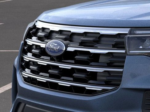 New 2026 Ford Explorer Active image 17